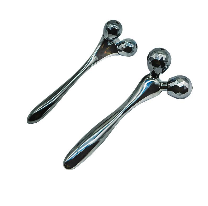 Custom metal beauty tools